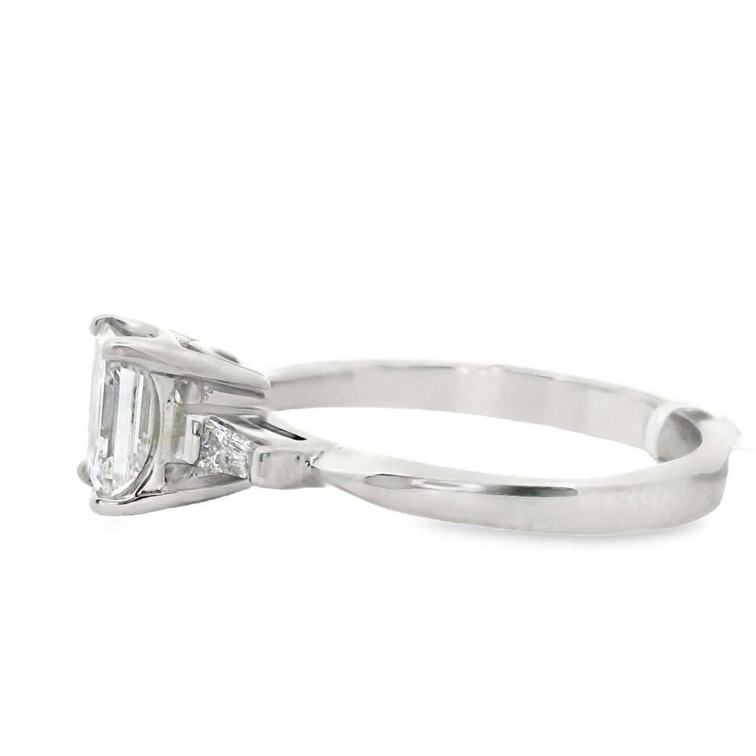 18kt White Gold Natural Emerald Diamond Engagement Ring (1.15ct)