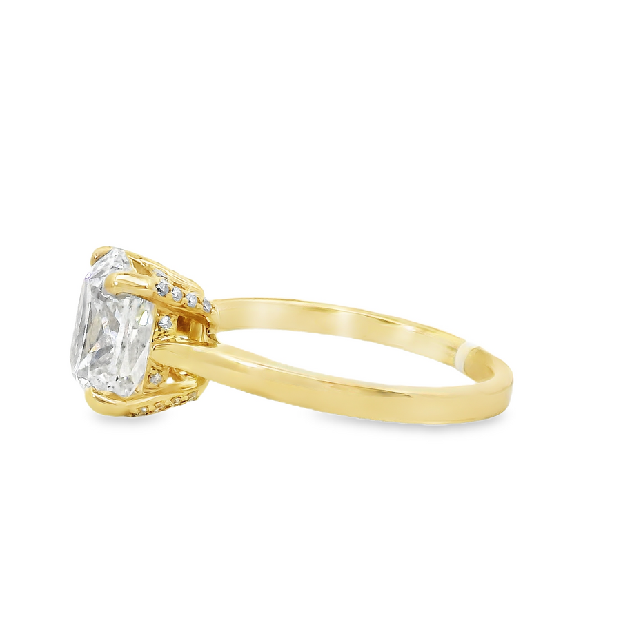 18kt Yellow Gold Lab-Grown Cushion Diamond Engagement Ring (3.12ct)