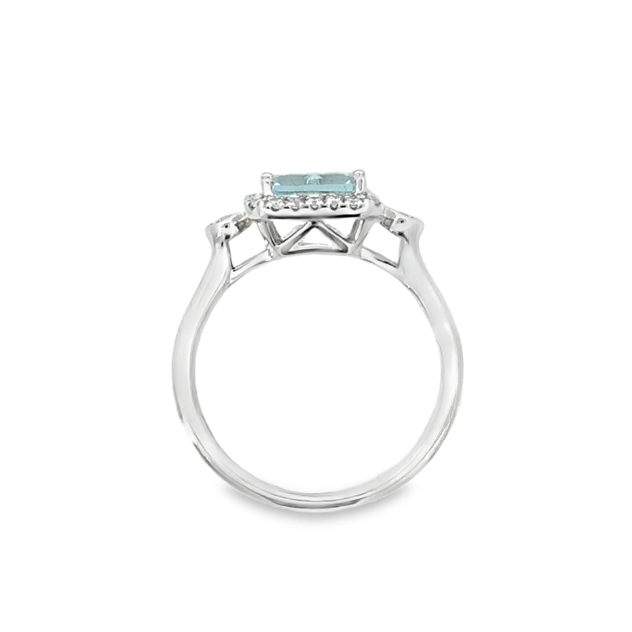 18kt White Gold Emerald Natural Aqua and Round Natural Diamonds Ring (1.11ct)