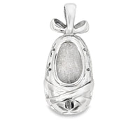 18kt White Gold Italian Made Baby Shoe Charm (6.6g)