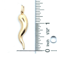 18kt Yellow Gold Horn Pendant