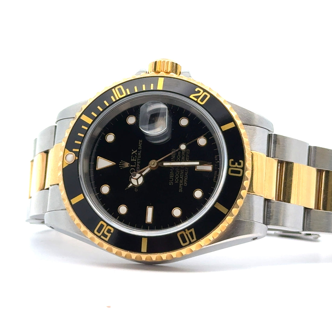 Rolex Submariner 40mm Two-Tone 16613LN w/Box & Papers (1994)