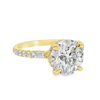 18kt Yellow Gold Lab-Grown Round & Natural Baguette Diamonds Engagement Ring (2.54ct)