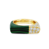 18kt Yellow Gold Round Natural Diamond (1.25ct) and Natural Malachite (6.82ct) Signet Ring