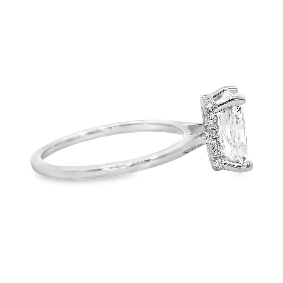 18kt White Gold Radiant Diamond Engagement Ring (2.12ct)