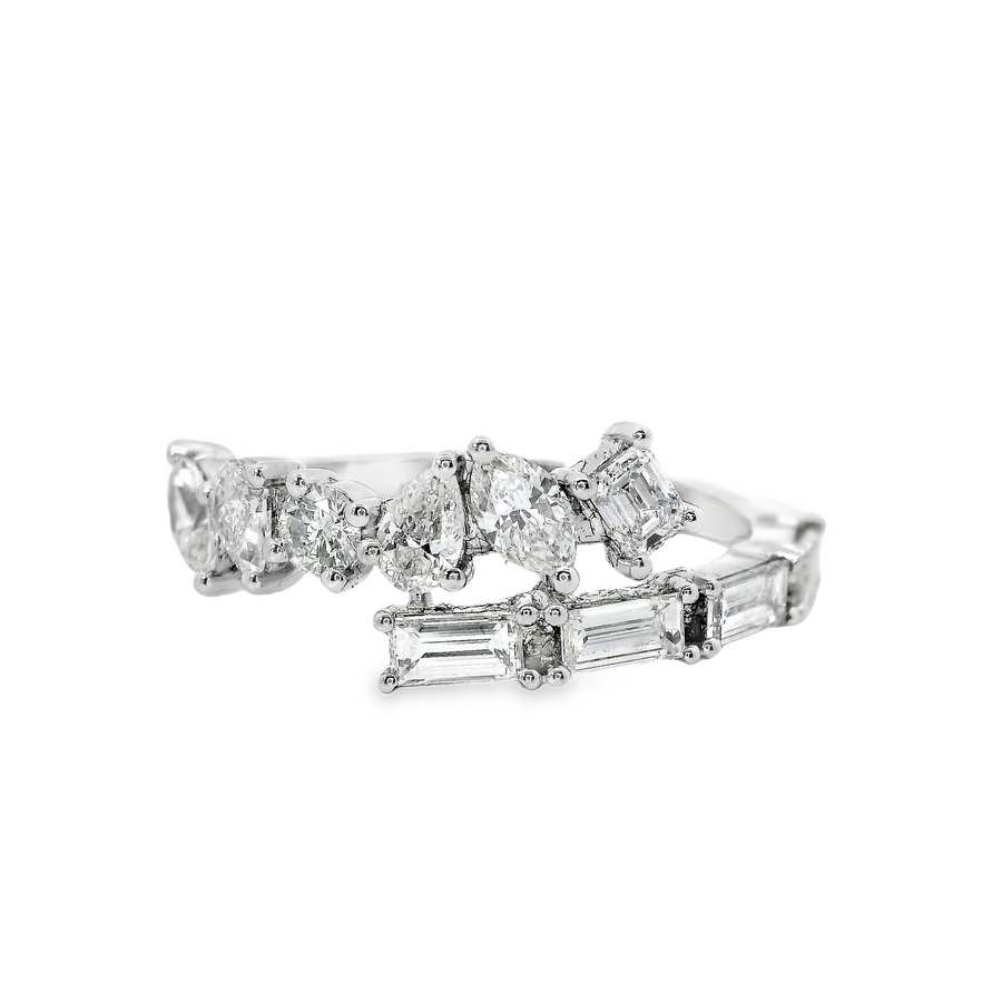 18kt White Gold Natural Mixed Shape Diamonds Ring (1.0ct)
