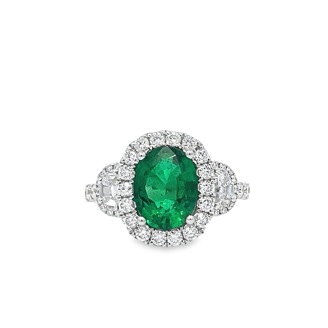 18kt White Gold Oval Natural Emerald and Round Natural Diamonds Ring (3.04ct)