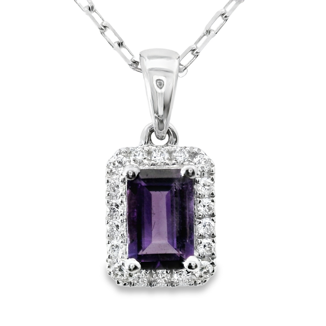 18kt White Gold Natural Amethyst And Natural Diamonds Pendant (0.58ct)