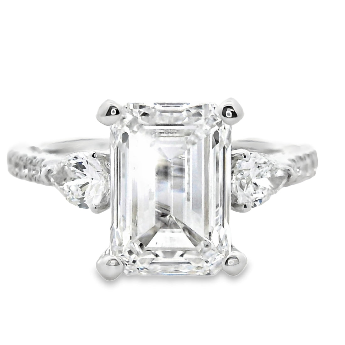 18kt White Gold Lab-Grown Emerald Diamond Engagement Ring (4.96ct)