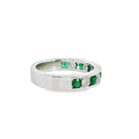 18kt White Gold Natural Round Emerald and Natural Round Diamond Channel Set Ring (1.00ct)
