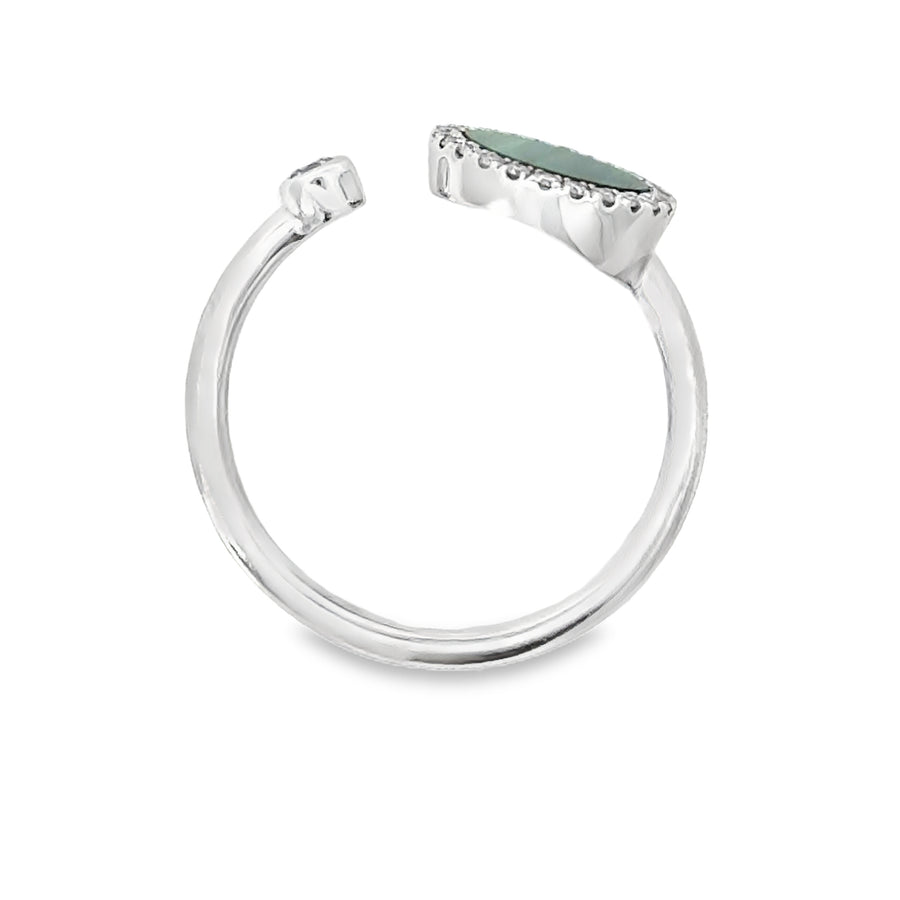 18kt White Gold Round Natural Diamonds and Round Natural Malachite Ring (0.84ct)