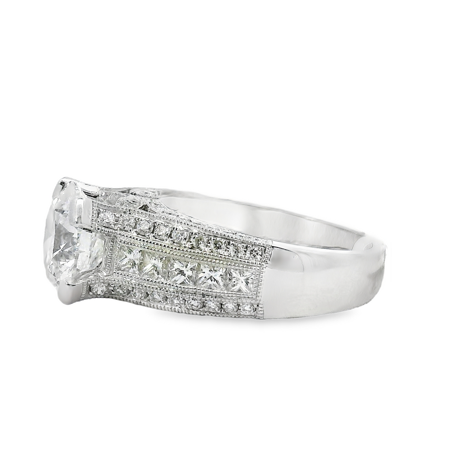 18kt White Gold Lab-Grown Round Diamond Engagement Ring (3.77ct)
