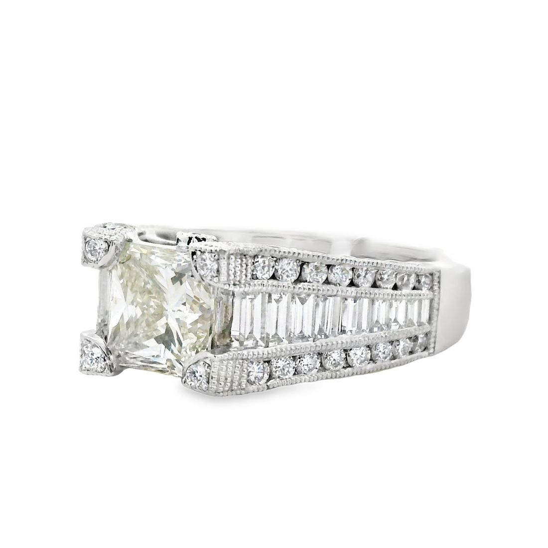 18kt White Gold Natural Princess Cut Diamond Engagement Ring (3.03ct)