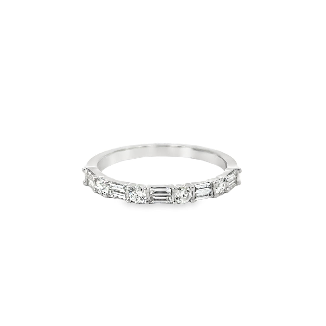 18kt White Gold Diamond Shared Prong Wedding Ring (0.47ct)