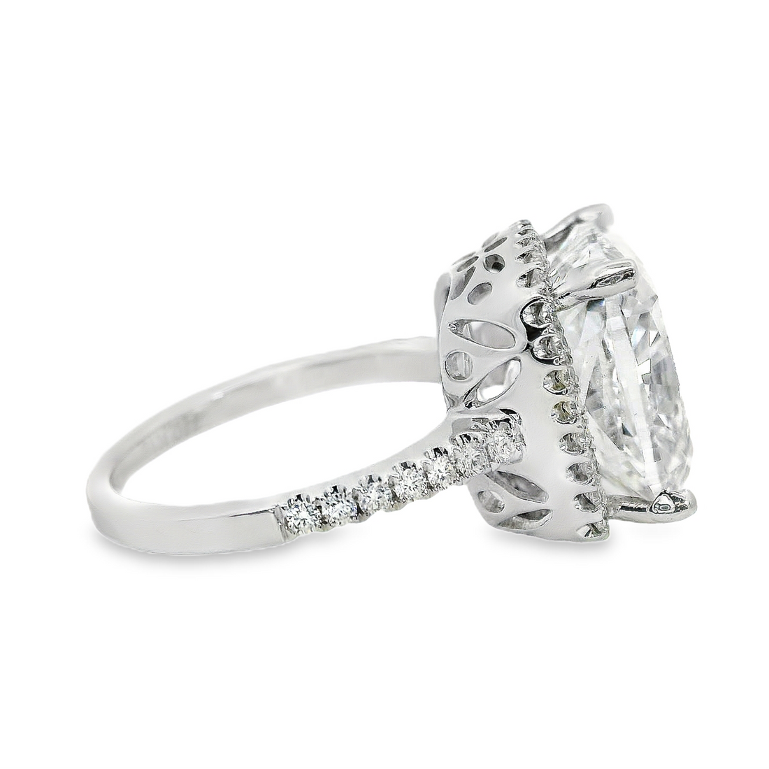 18kt White Gold Lab-Grown Cushion and Natural Diamonds Halo Engagement Ring (9.41ct)