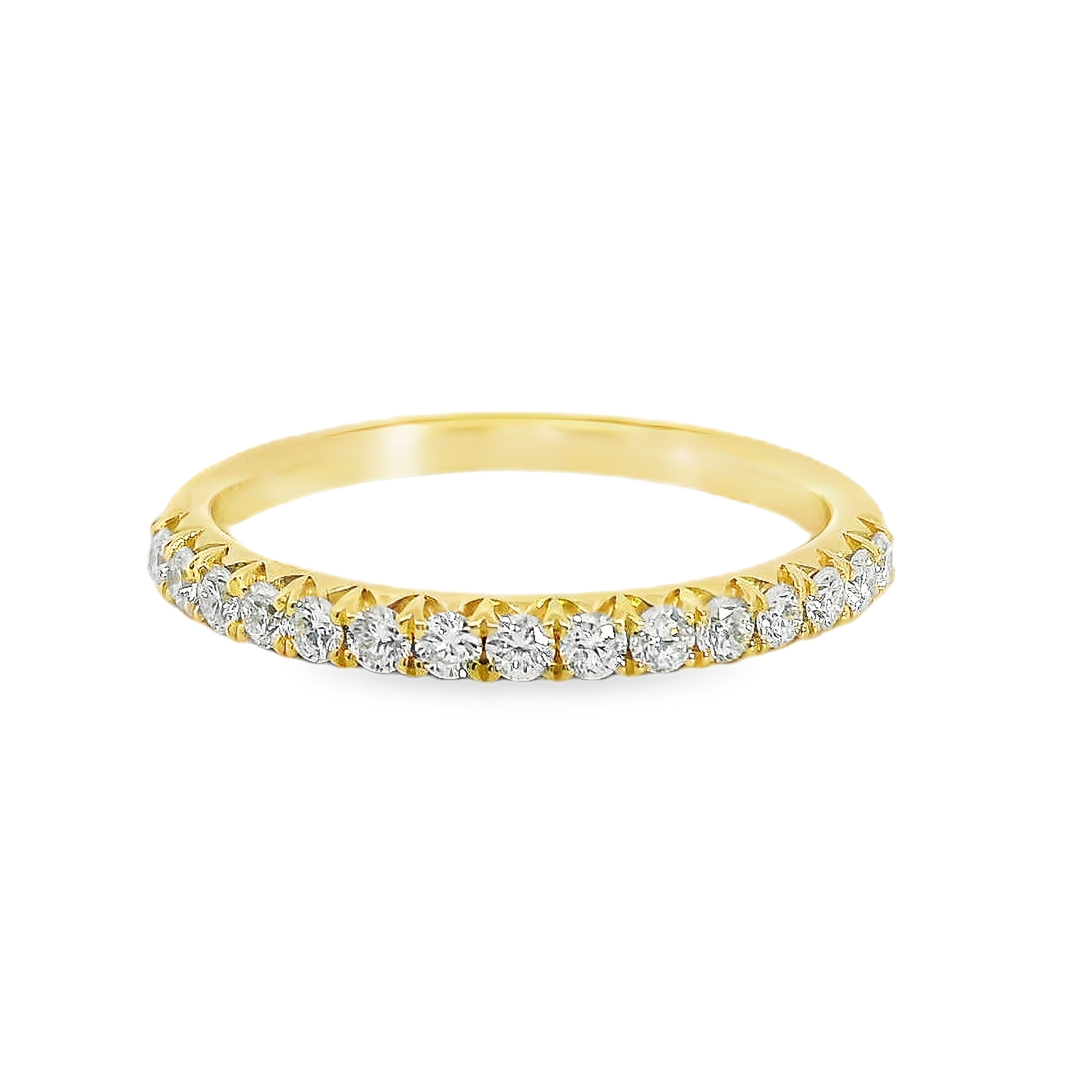18kt Yellow Gold Natural Round Diamond French Pave Wedding Ring (0.30ct)
