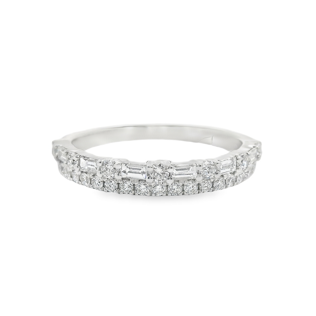 18kt White Gold Natural Round Diamond Wedding Ring (.56ct)