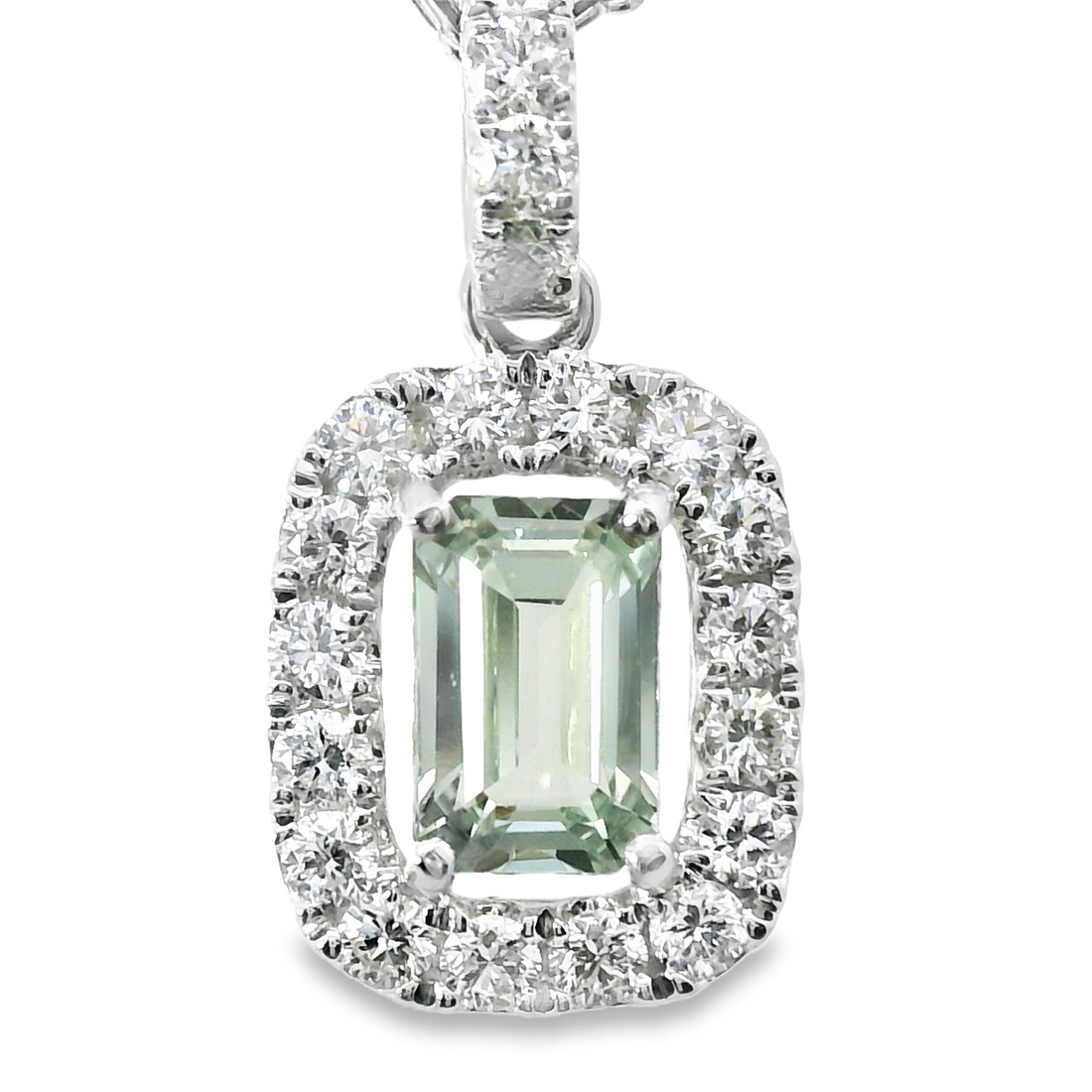 18kt White Gold Natural Diamonds And Lab Grown Sapphire Pendant (1.17ct)