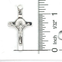 18kt White Gold Italian Made Crucifix Pendant (3.04g)