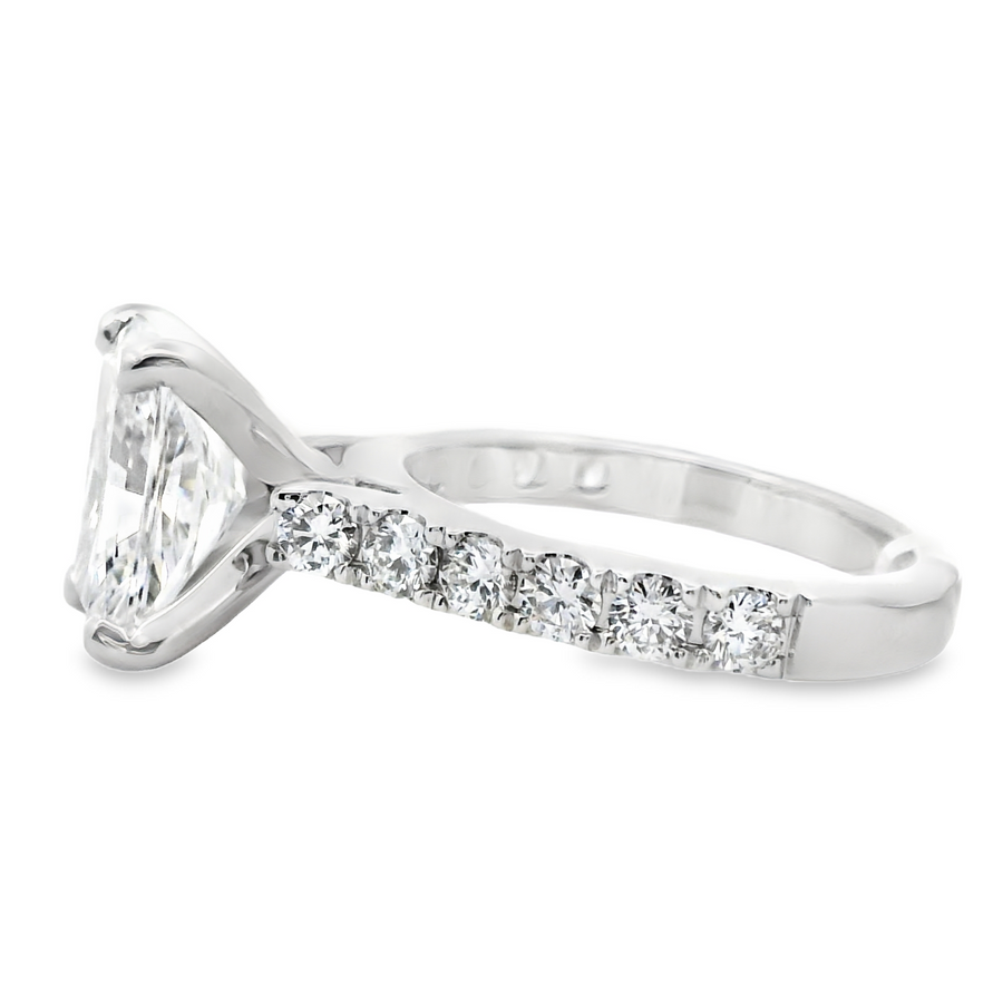 18kt White Gold Lab-Grown Radiant Diamond Engagement Ring (3.29ct)