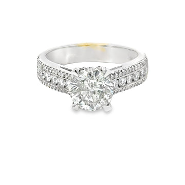 18kt White Gold Natural Round Diamond Engagement Ring (2.64ct)