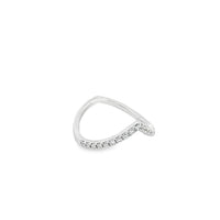 18kt White Gold Diamond Curved Ring (0.28ct)