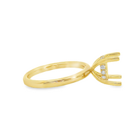 18kt Yellow Gold Natural Round Diamond Semi-Mount Ring (.11ct)