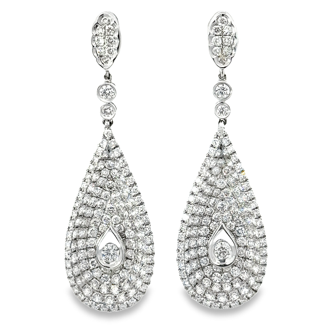 18kt White Gold Natural Diamonds Dangle Earrings (3.97ct)