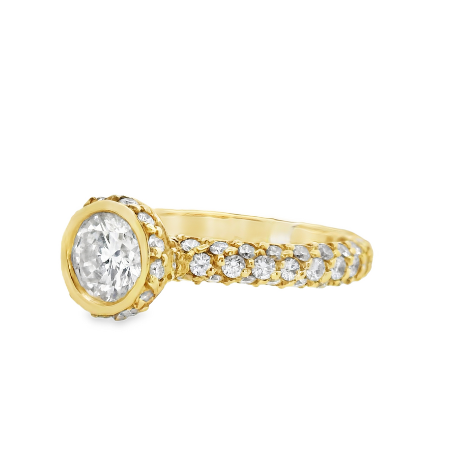 18kt Yellow Gold Natural Round Diamond Engagement Ring (1.67ct)
