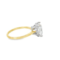 18kt Tu-Tone Gold Lab-Grown Cushion Diamond Engagement Ring (2.68ct)