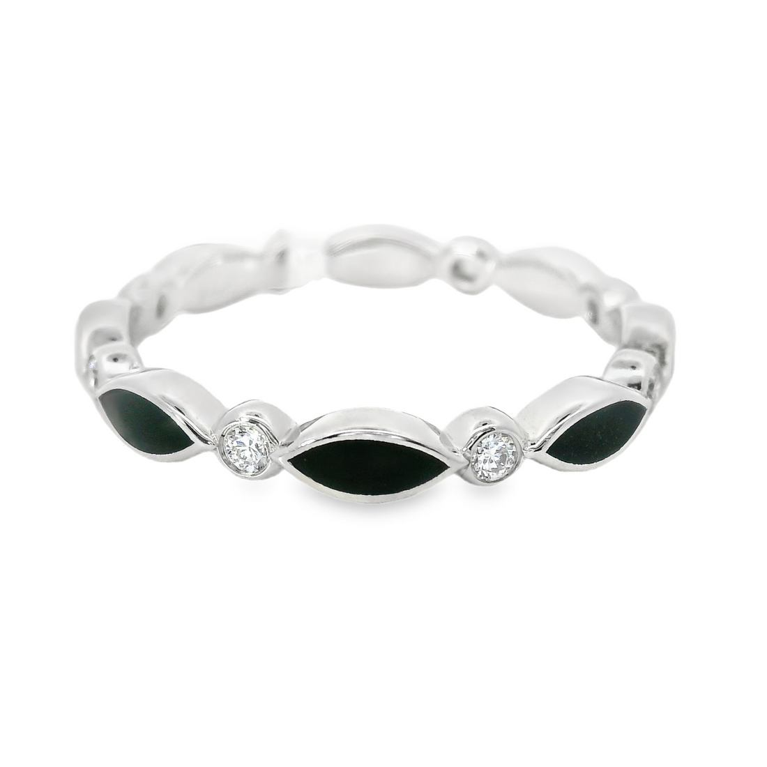 14kt White Gold Diamond Eternity Ring (0.12ct)