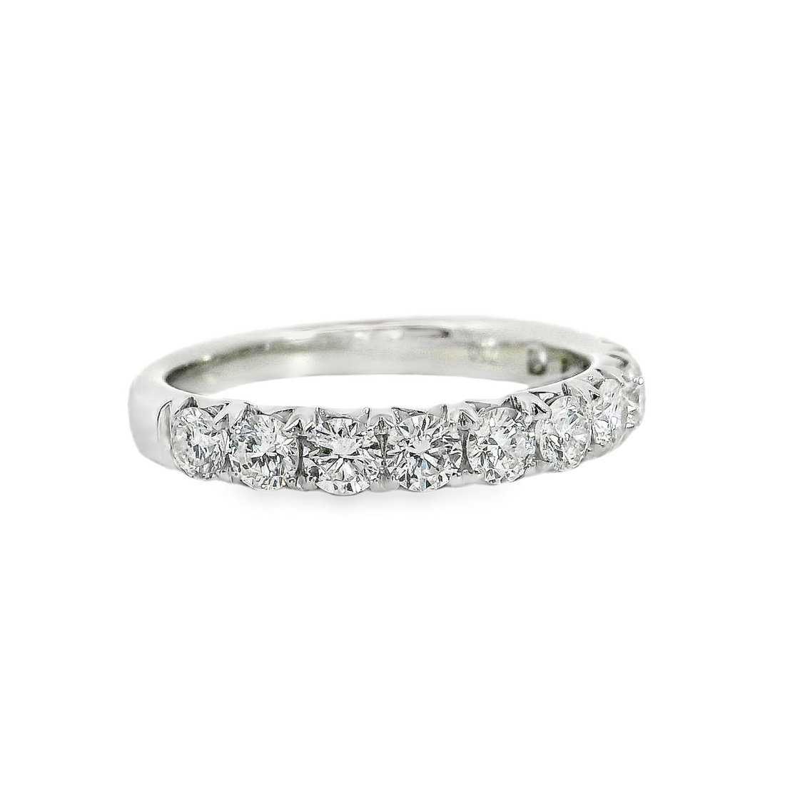 18kt White Gold Natural Round Diamond Wedding Ring (1.01ct)