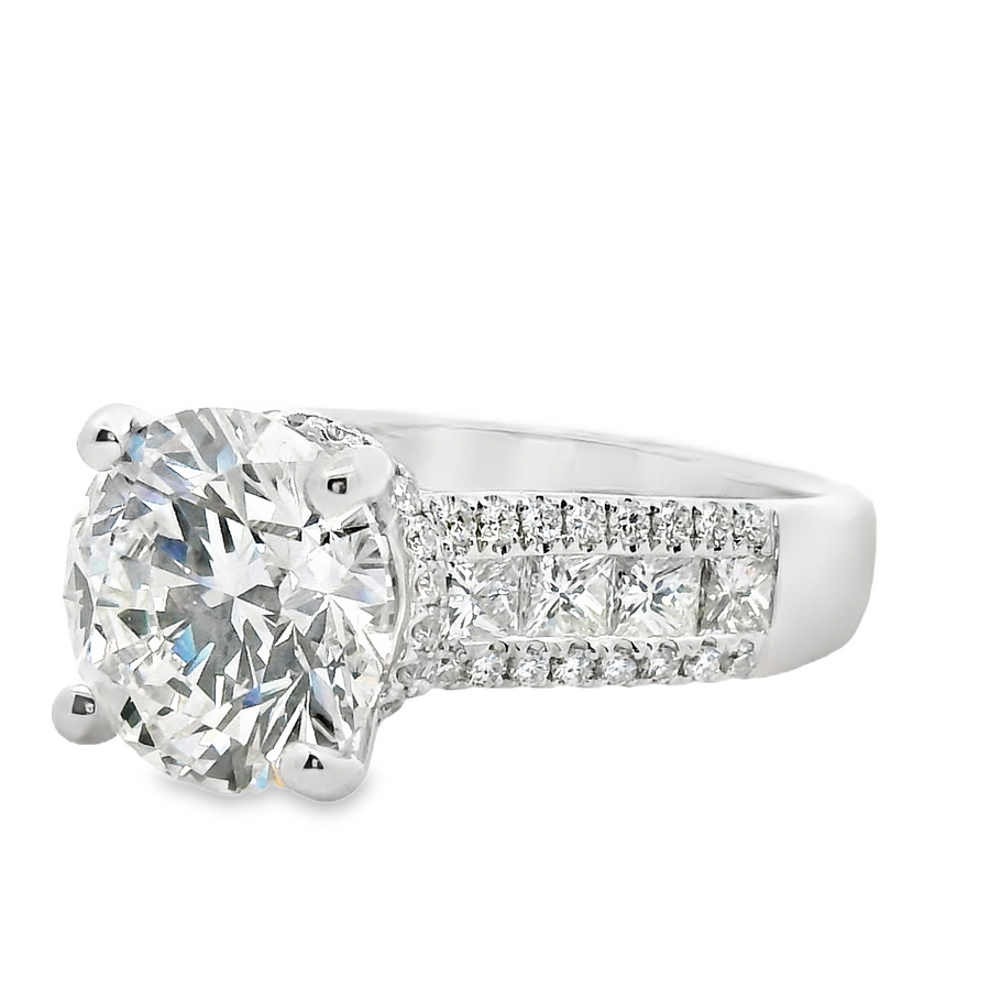 18kt White Gold Lab-Grown Round Diamond Engagement Ring (4.47ct)