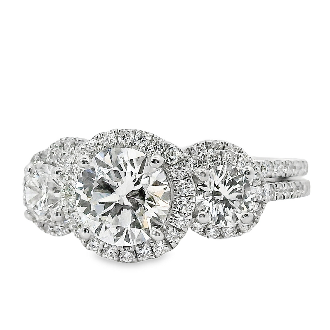 18kt White Gold Lab-Grown Round Diamond Engagement Ring (2.05ct)