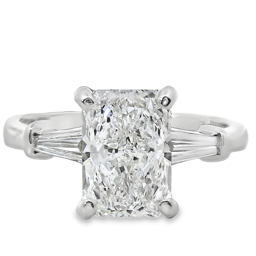 Platinum White Gold Lab-Grown Radiant Diamond Engagement Ring (2.82ct)