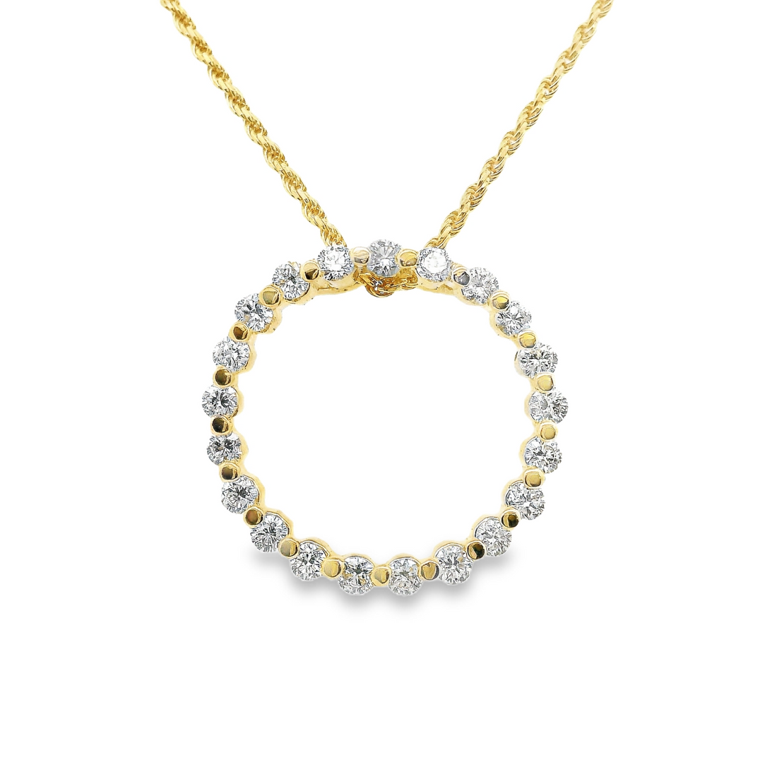 14kt Yellow Gold Lab-Grown Diamond Circle Pendant (.69ct)