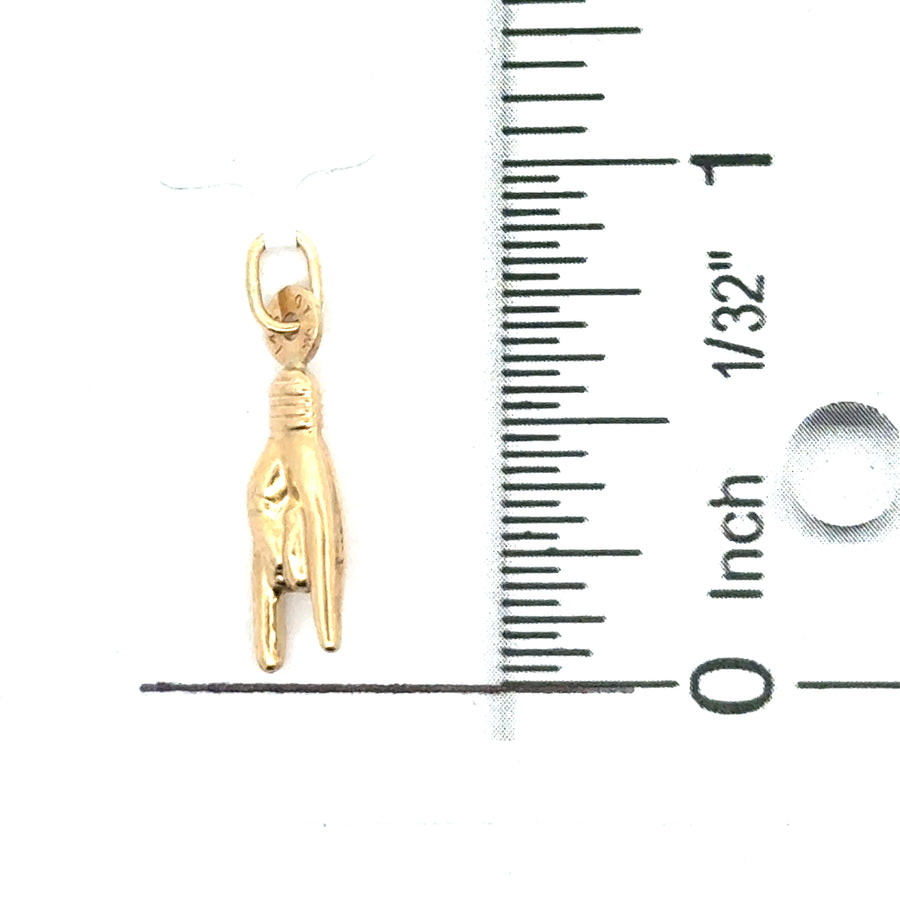 14kt Yellow Gold Italian Made Good Luck Charm (.41g)