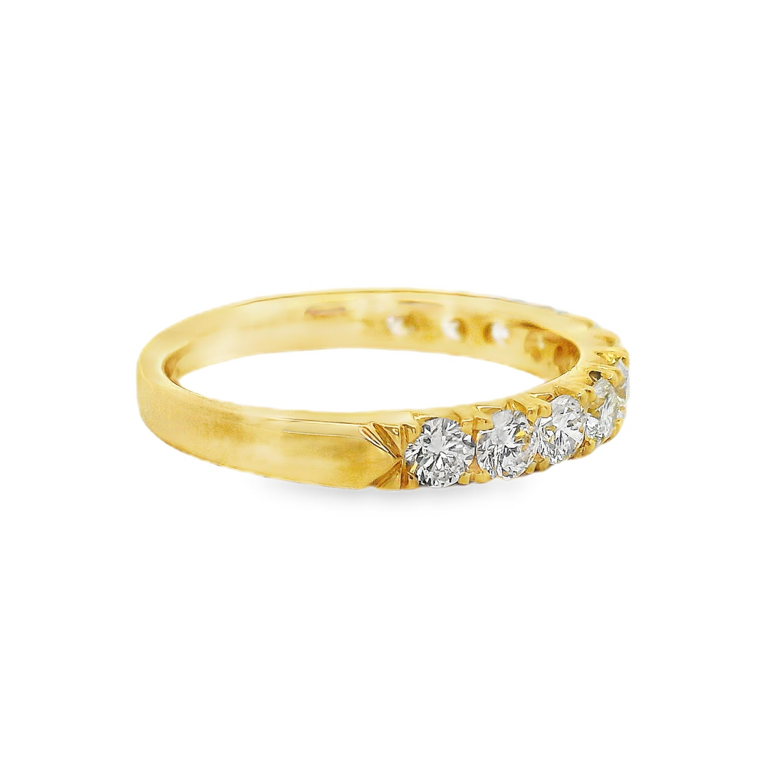 18kt Yellow Gold Natural Round Diamond Wedding Ring. (.90ct)