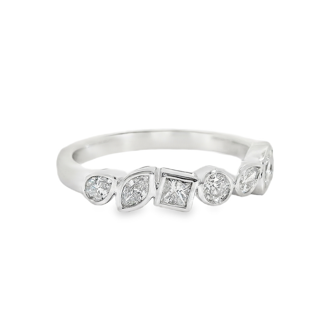 18kt White Gold Natural Mixed Cut Diamonds Wedding Ring (.49ct)
