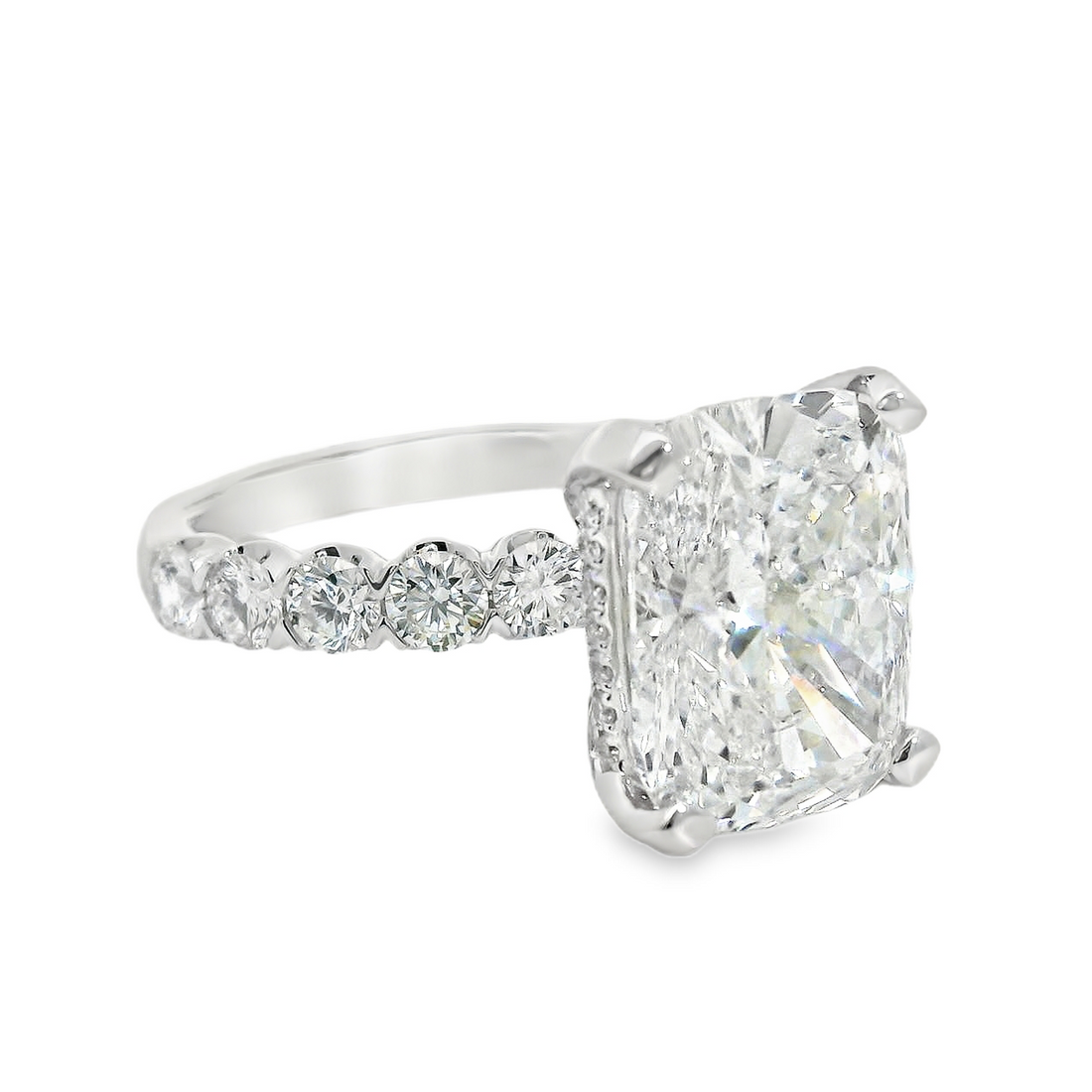 18kt White Gold Lab-Grown Round and Natural Round Diamond Engagement Ring (2.76ct)