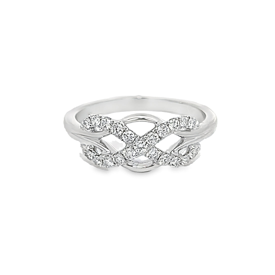 18K White Gold Natural Diamond Ring (.30ct)