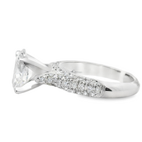 18kt White Gold Lab-Grown Oval Diamond Engagement Ring (2.6ct)