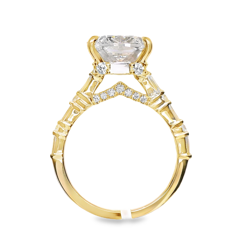 18kt Yellow Gold Lab-Grown Cushion Diamond Engagement Ring (5.07ct)