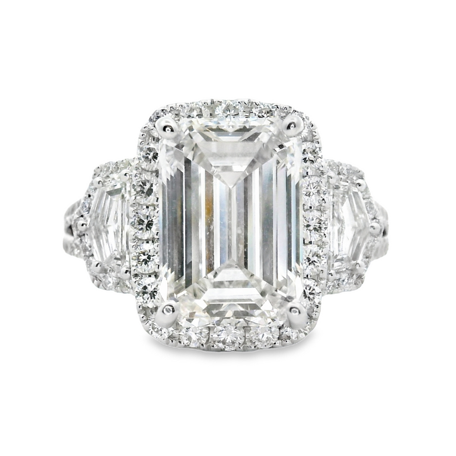 18kt White Gold Lab-Grown Emerald Diamond Engagement Ring (5.01ct)
