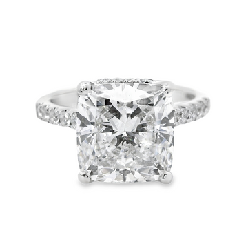 18kt White Gold Lab-Grown Cushion Diamond Engagement Ring (5.69ct)