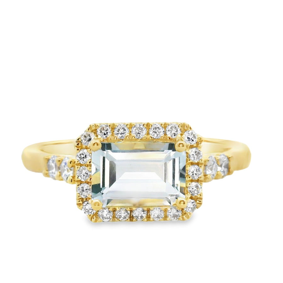 18kt Yellow Gold Natural Emerald Aquamarine and Natural Round Diamond halo Ring (1.16ct)
