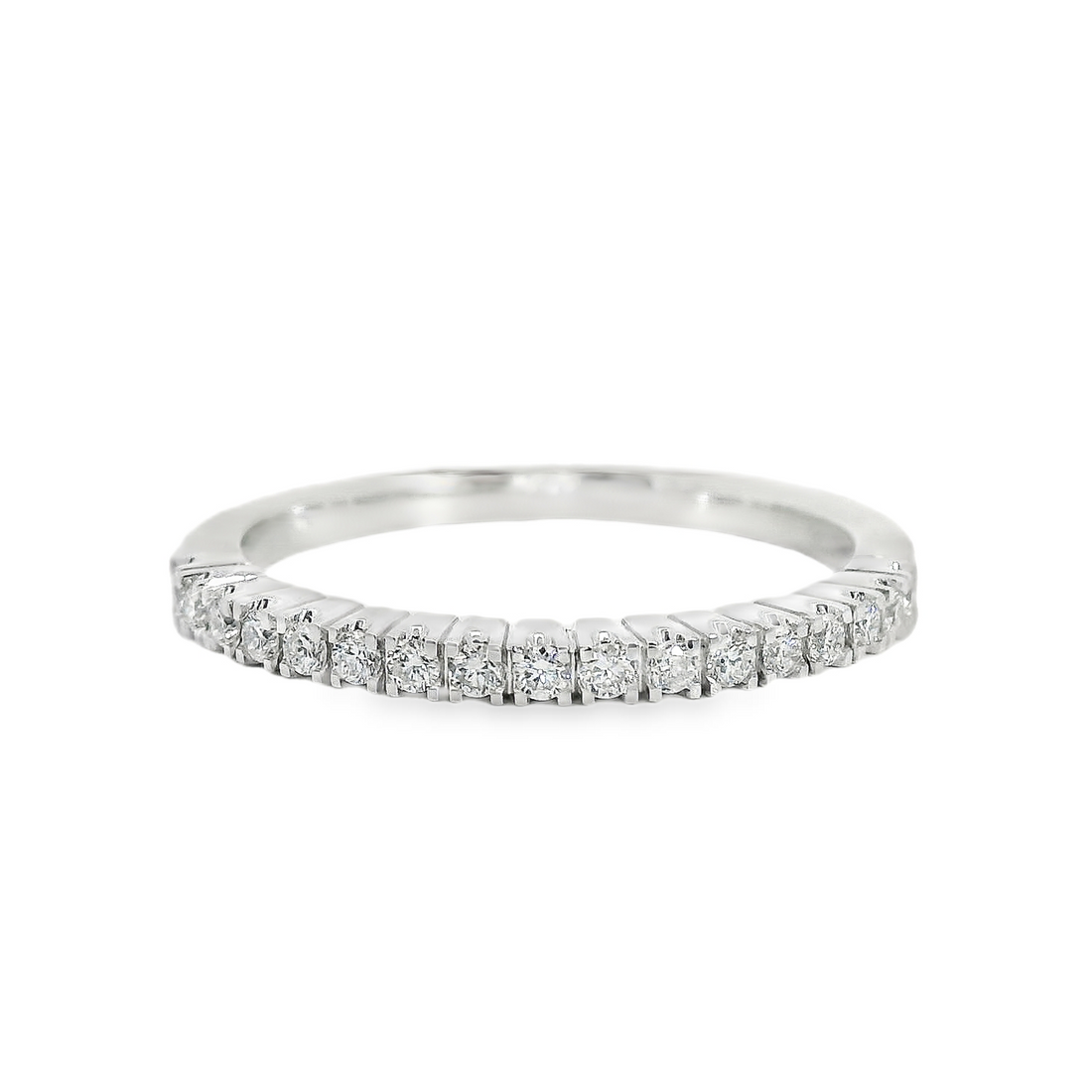 18kt White Gold Natural Round Diamond Wedding Ring (.18ct)
