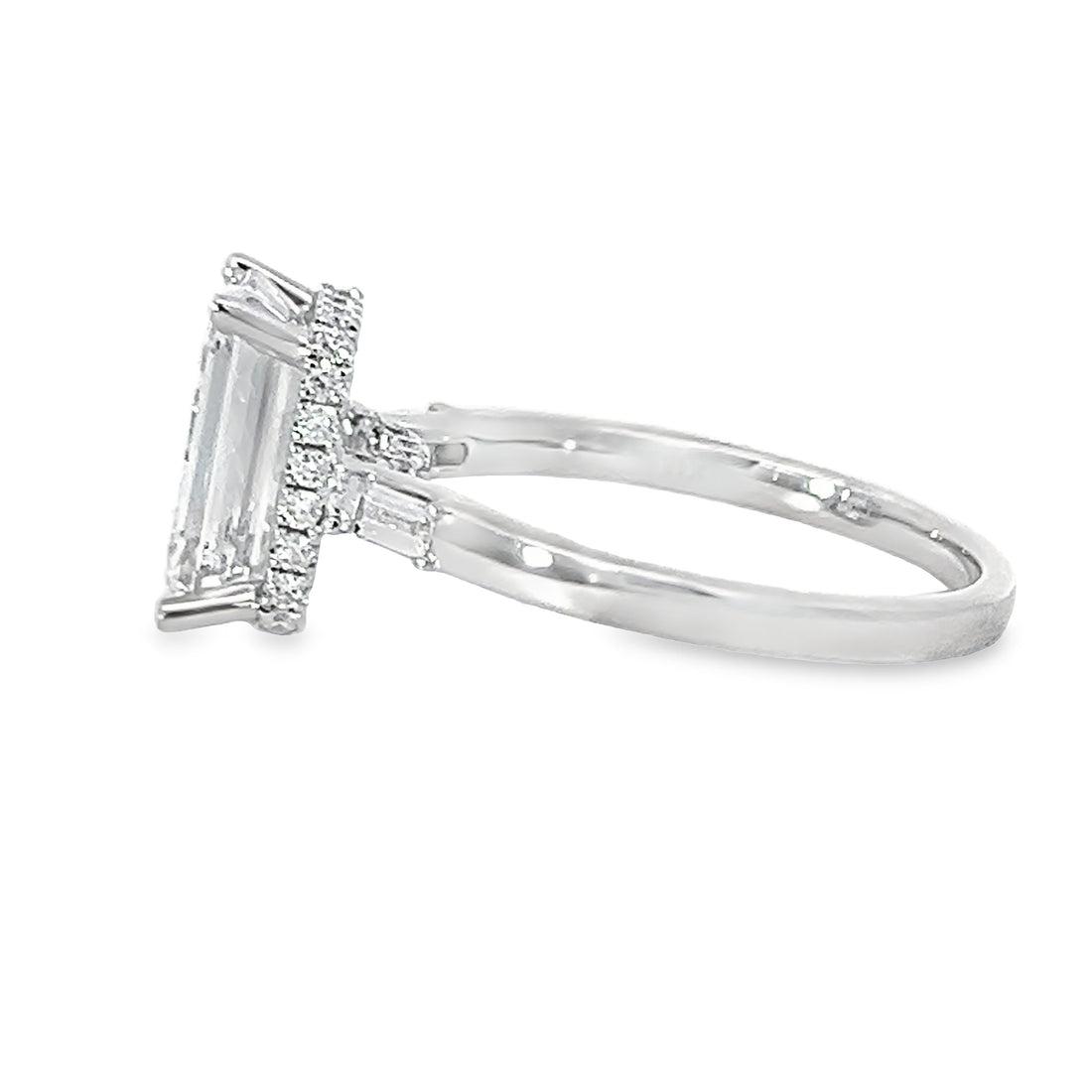 18K White Gold Lab-Grown Diamond Engagement Ring (3.00ct)