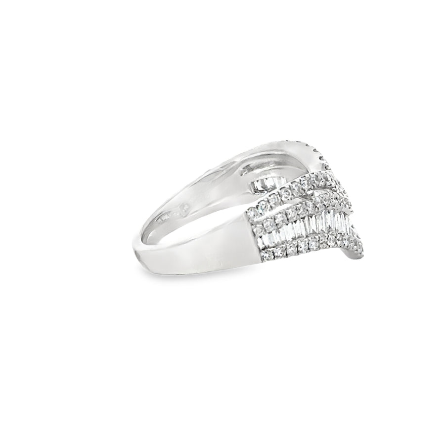 18kt White Gold Natural Diamond Free Form Ring (0.94ct)