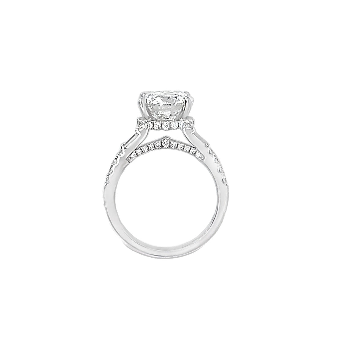 18kt White Gold Round Diamond Engagement Ring (3.57ct)